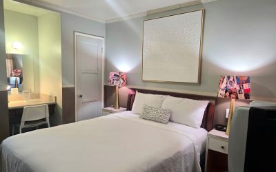 The Motorist Choice: Queen Bed and Hot Shower